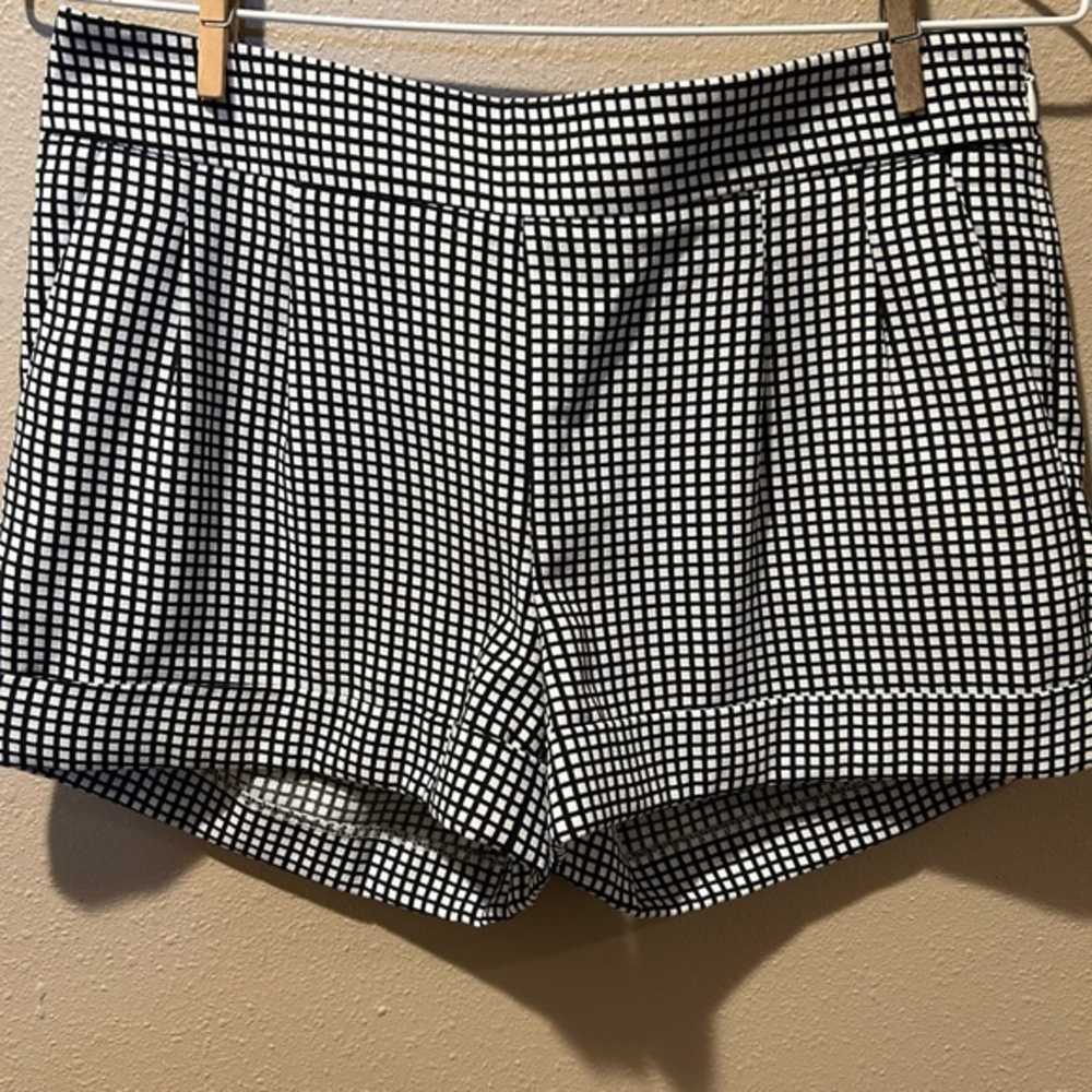 Super Cute Express Shorts